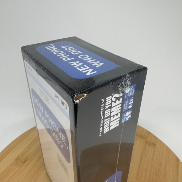 What Do You Meme NPWD411 New Phone Who Dis? Blue White Card Board Game Ages 17+ - Picture 3 of 9
